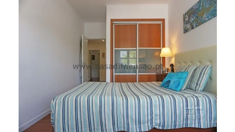 Apartamento T3 para Venda em Carnaxide e Queijas