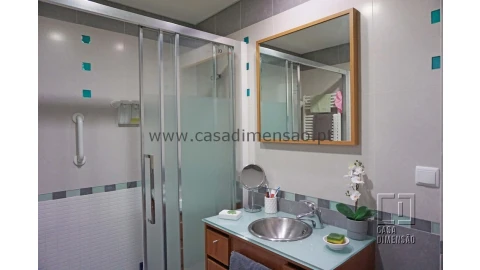 Apartamento T3 para Venda em Carnaxide e Queijas