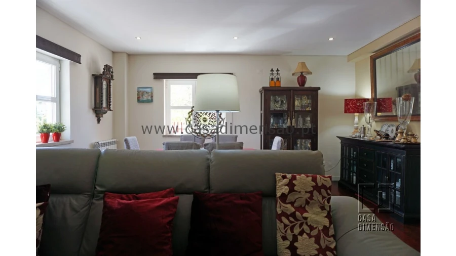 Apartamento T3 para Venda em Carnaxide e Queijas Foto 7