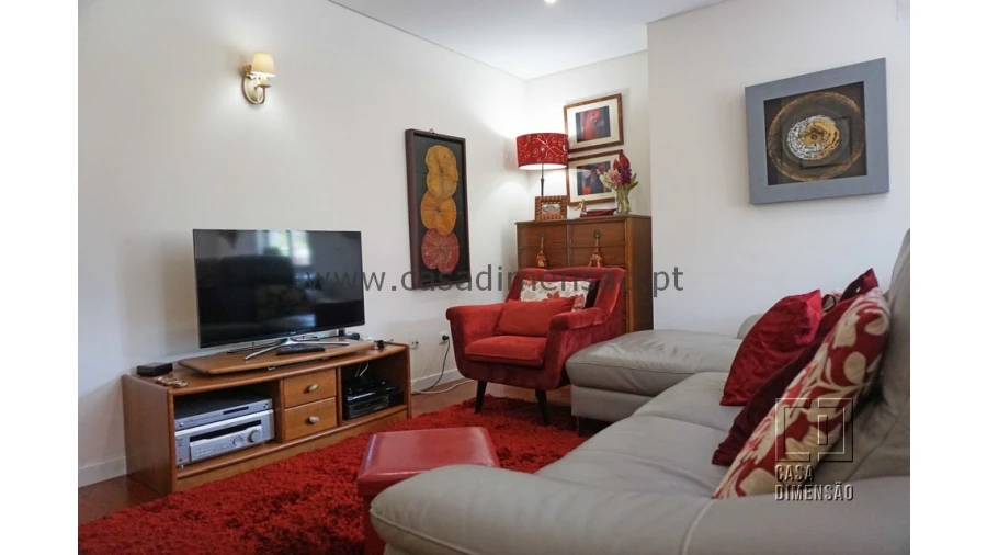 Apartamento T3 para Venda em Carnaxide e Queijas Foto 8