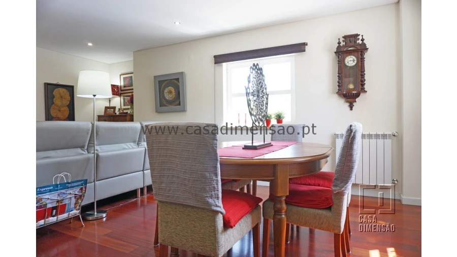 Apartamento T3 para Venda em Carnaxide e Queijas Foto 15