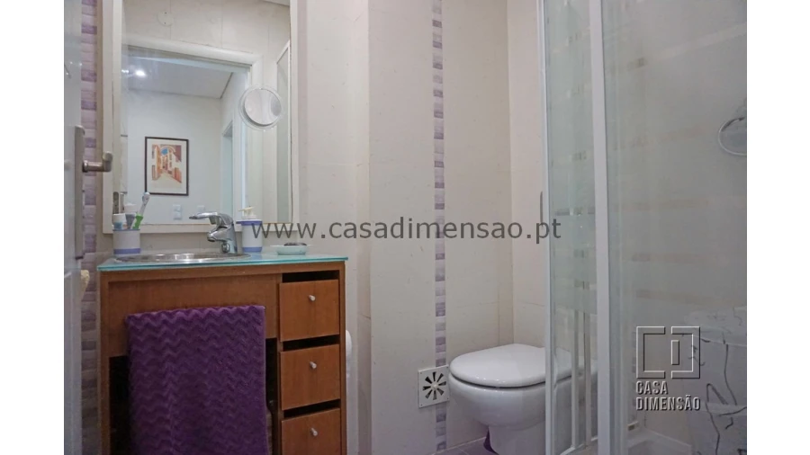 Apartamento T3 para Venda em Carnaxide e Queijas Foto 32