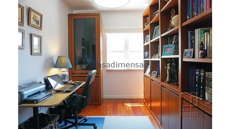 Apartamento T3 para Venda em Carnaxide e Queijas Foto 40