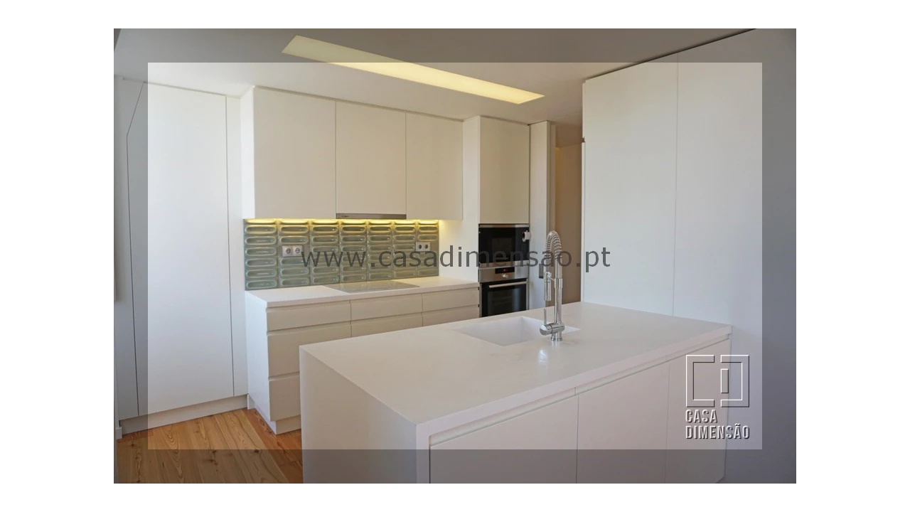 Apartamento T4 para Venda em São Vicente Foto 11