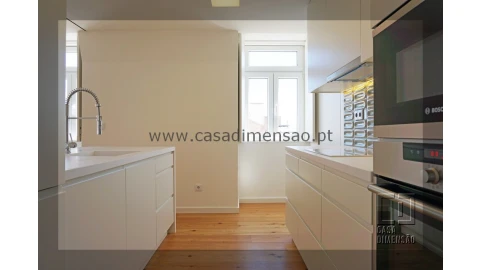 Apartamento T4 para Venda em São Vicente