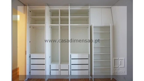 Apartamento T4 para Venda em São Vicente