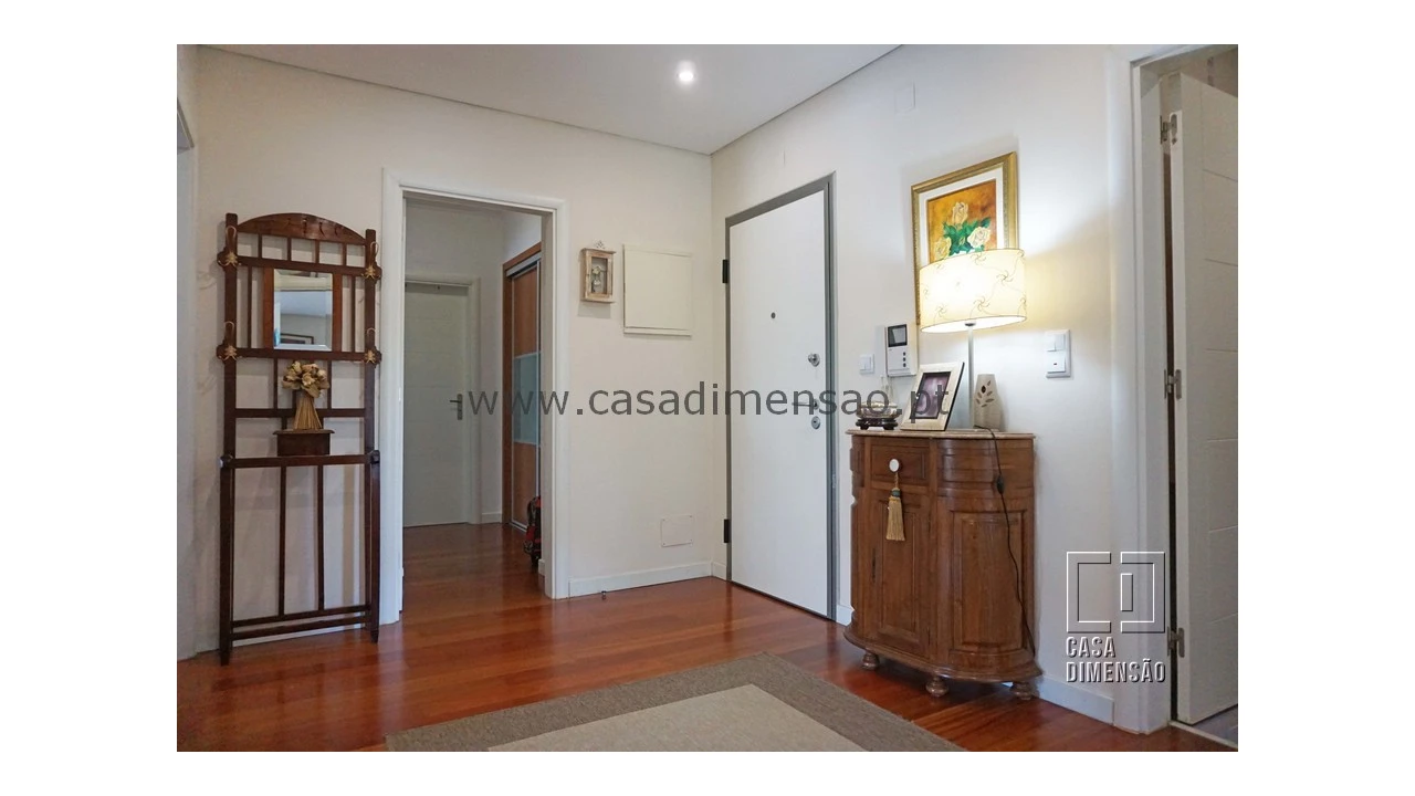 Apartamento T3 para Venda em Venteira Foto 3
