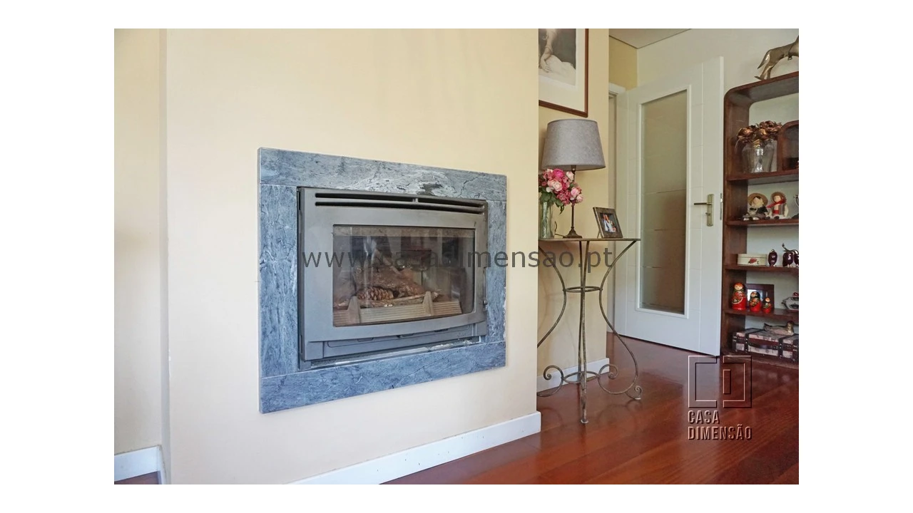 Apartamento T3 para Venda em Venteira Foto 23