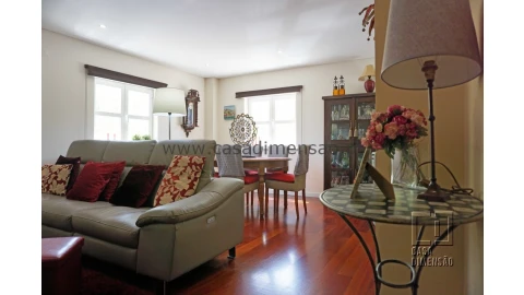 Apartamento T3 para Venda em Venteira