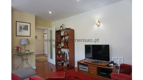 Apartamento T3 para Venda em Venteira