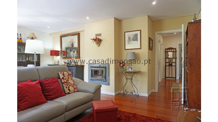 Apartamento T3 para Venda em Venteira Foto 11