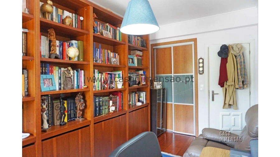 Apartamento T3 para Venda em Venteira Foto 41