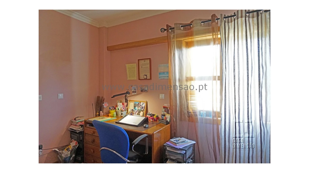 Apartamento T4 para Venda em Carnaxide e Queijas Foto 45