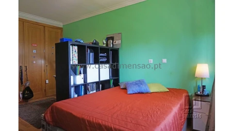 Apartamento T4 para Venda em Carnaxide e Queijas