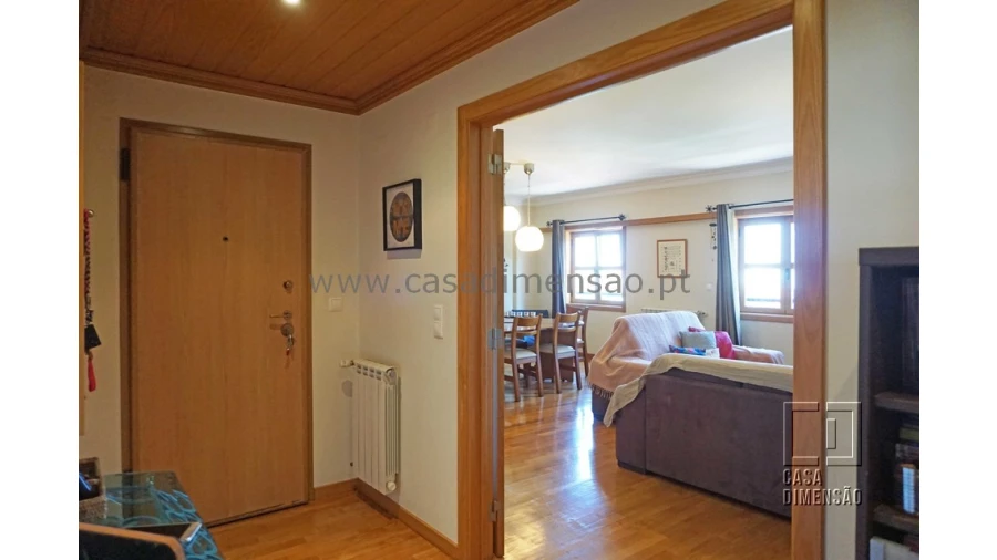 Apartamento T4 para Venda em Carnaxide e Queijas Foto 4