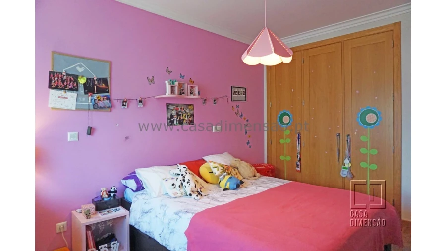 Apartamento T4 para Venda em Carnaxide e Queijas Foto 40