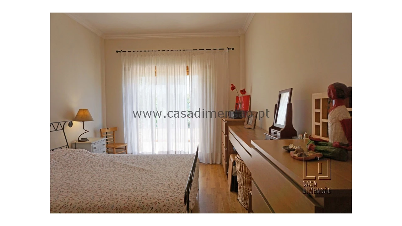 Apartamento T2 para Venda em Barcarena Foto 31