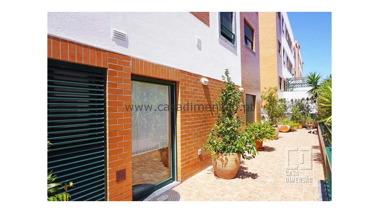 Apartamento T2 para Venda em Barcarena Foto 37