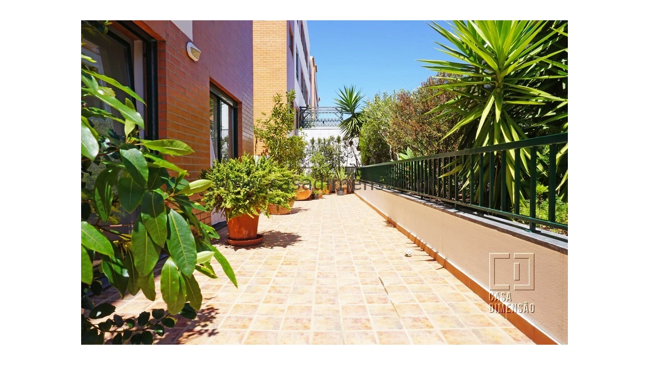 Apartamento T2 para Venda em Barcarena Foto 38