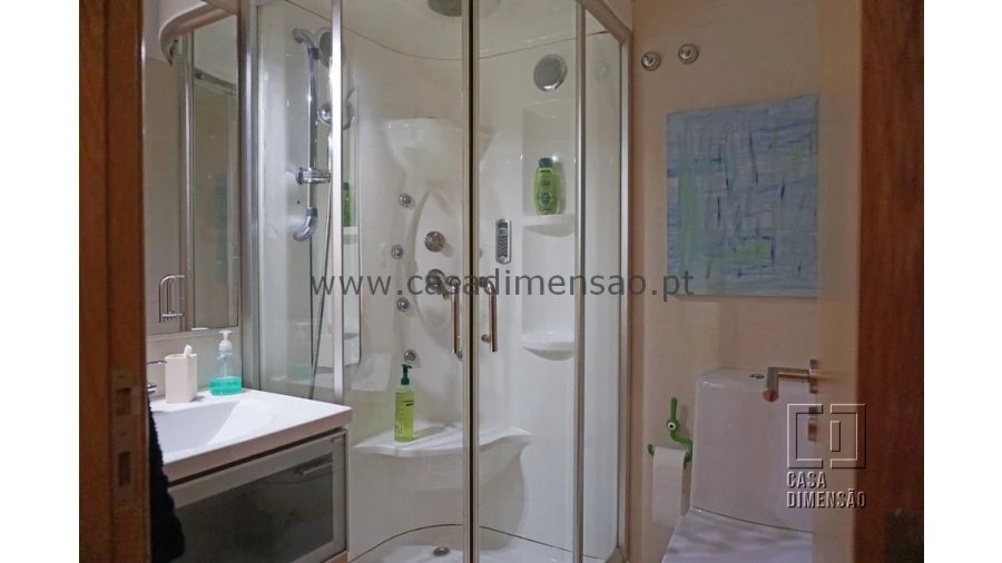 Apartamento T2 para Venda em Barcarena Foto 23