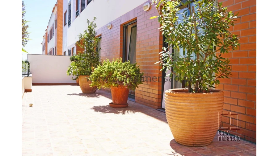 Apartamento T2 para Venda em Barcarena Foto 39