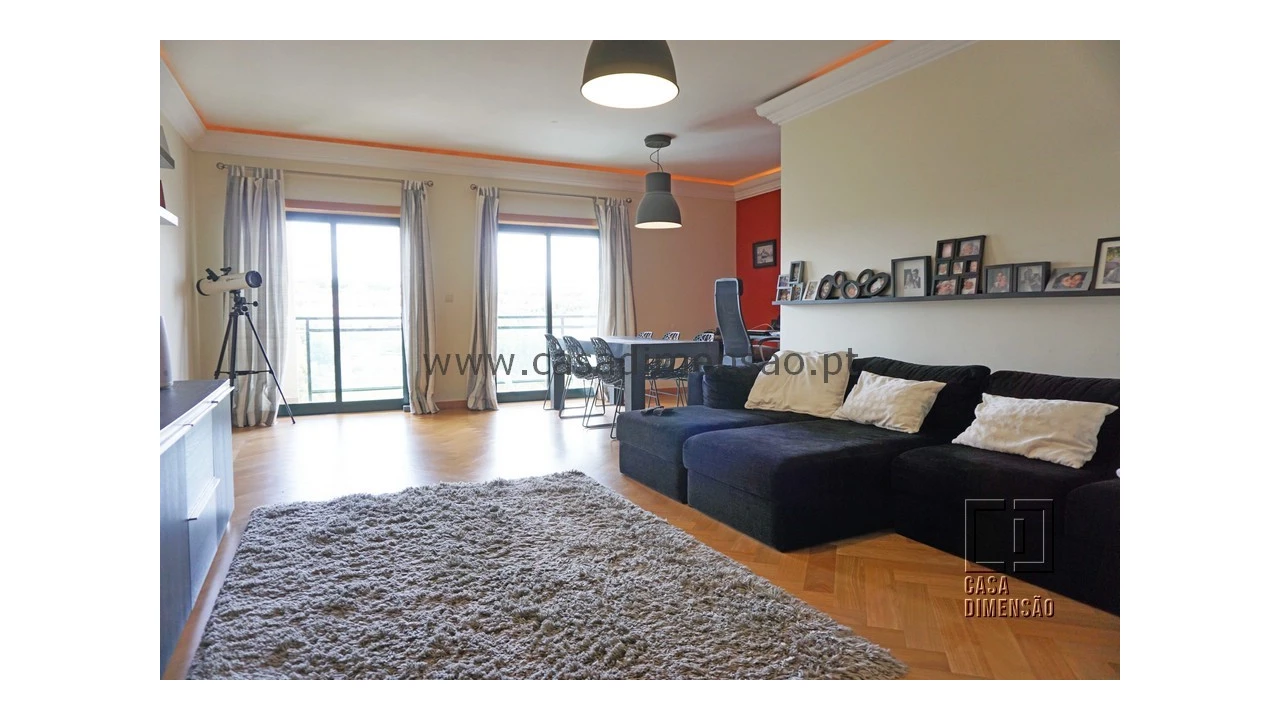 Apartamento T3 para Venda em Barcarena Foto 4