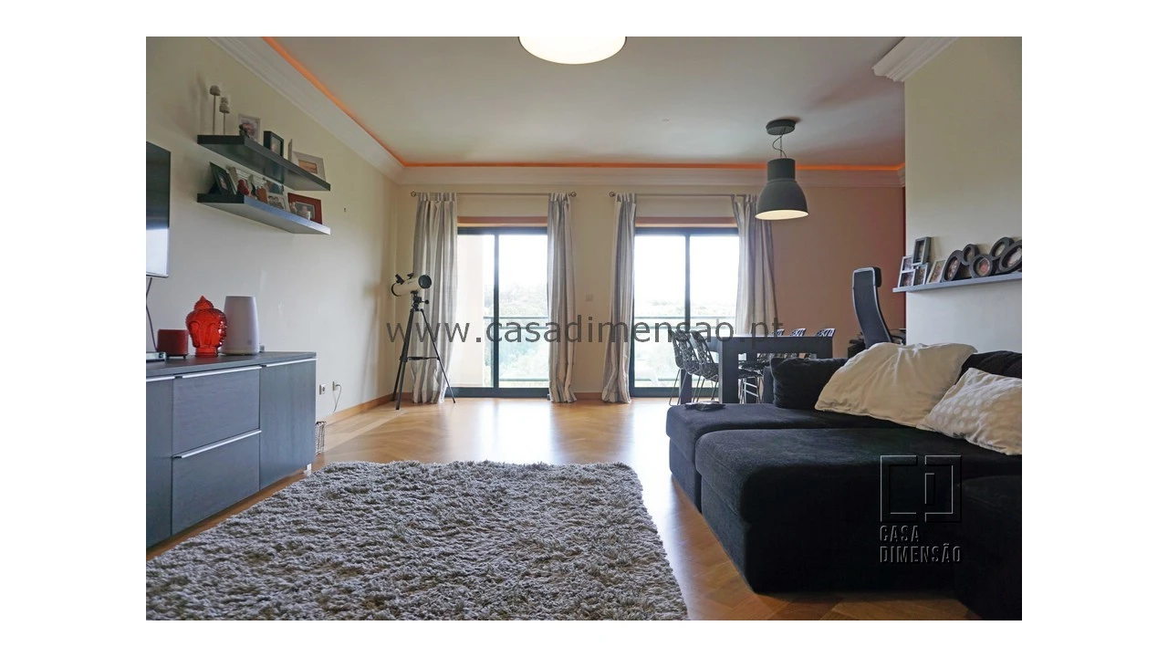 Apartamento T3 para Venda em Barcarena Foto 5