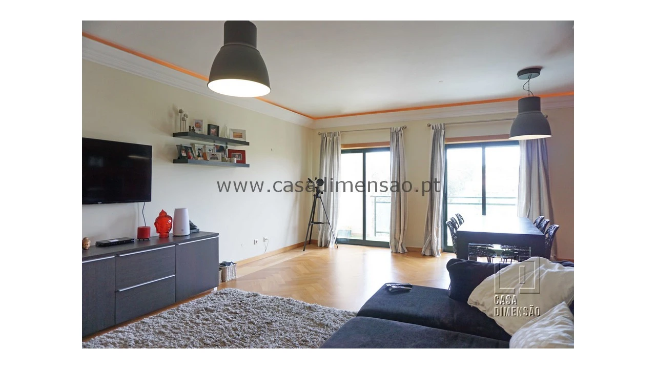 Apartamento T3 para Venda em Barcarena Foto 8