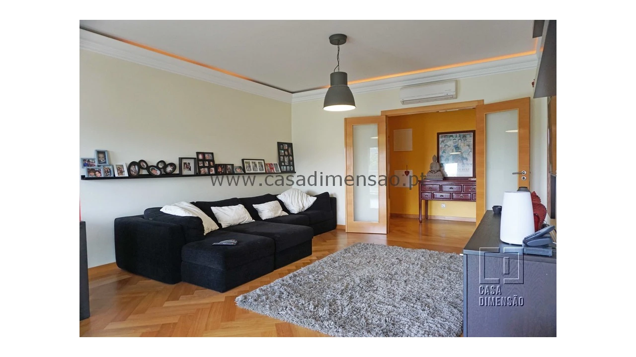 Apartamento T3 para Venda em Barcarena Foto 10
