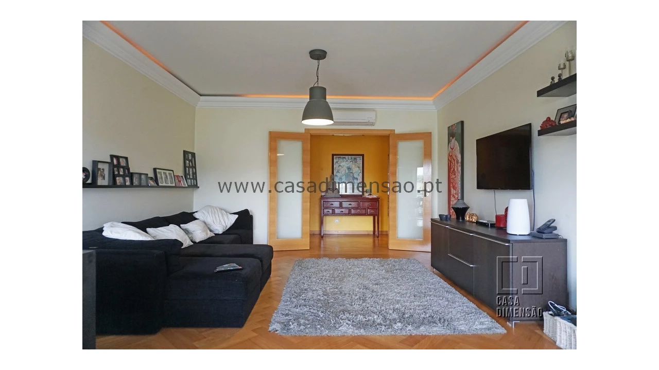 Apartamento T3 para Venda em Barcarena Foto 11