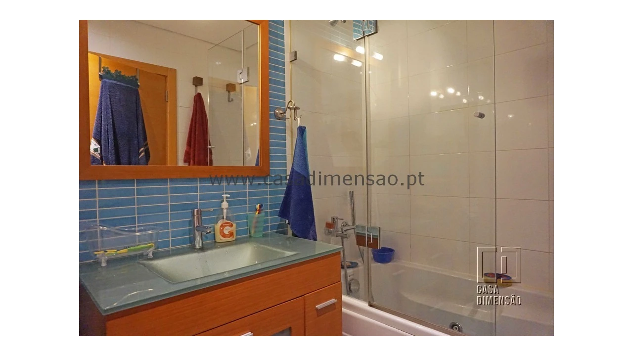 Apartamento T3 para Venda em Barcarena Foto 26
