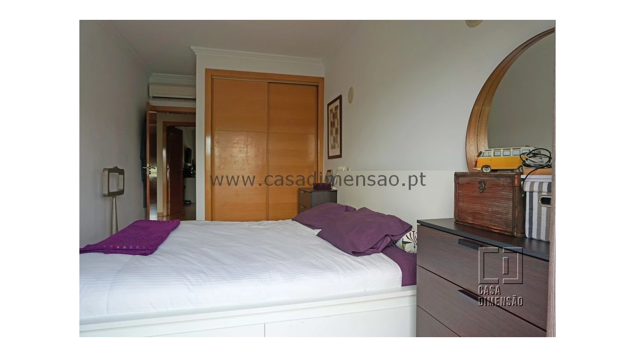 Apartamento T3 para Venda em Barcarena Foto 32