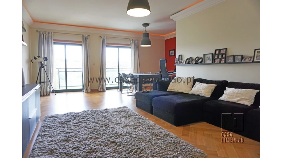 Apartamento T3 para Venda em Barcarena Foto 4