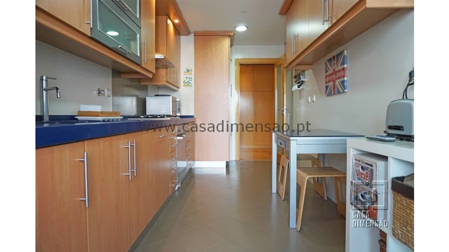 Apartamento T3 para Venda em Barcarena Foto 19