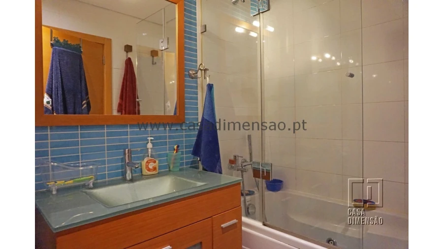 Apartamento T3 para Venda em Barcarena Foto 26