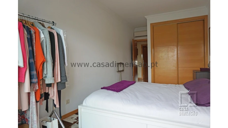 Apartamento T3 para Venda em Barcarena Foto 30