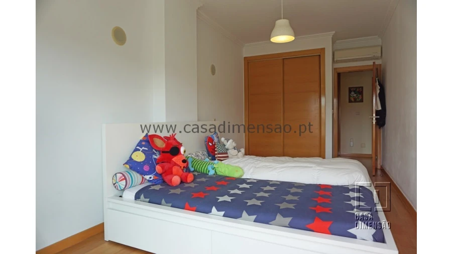 Apartamento T3 para Venda em Barcarena Foto 36