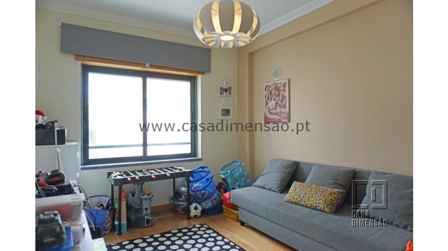 Apartamento T3 para Venda em Barcarena Foto 40