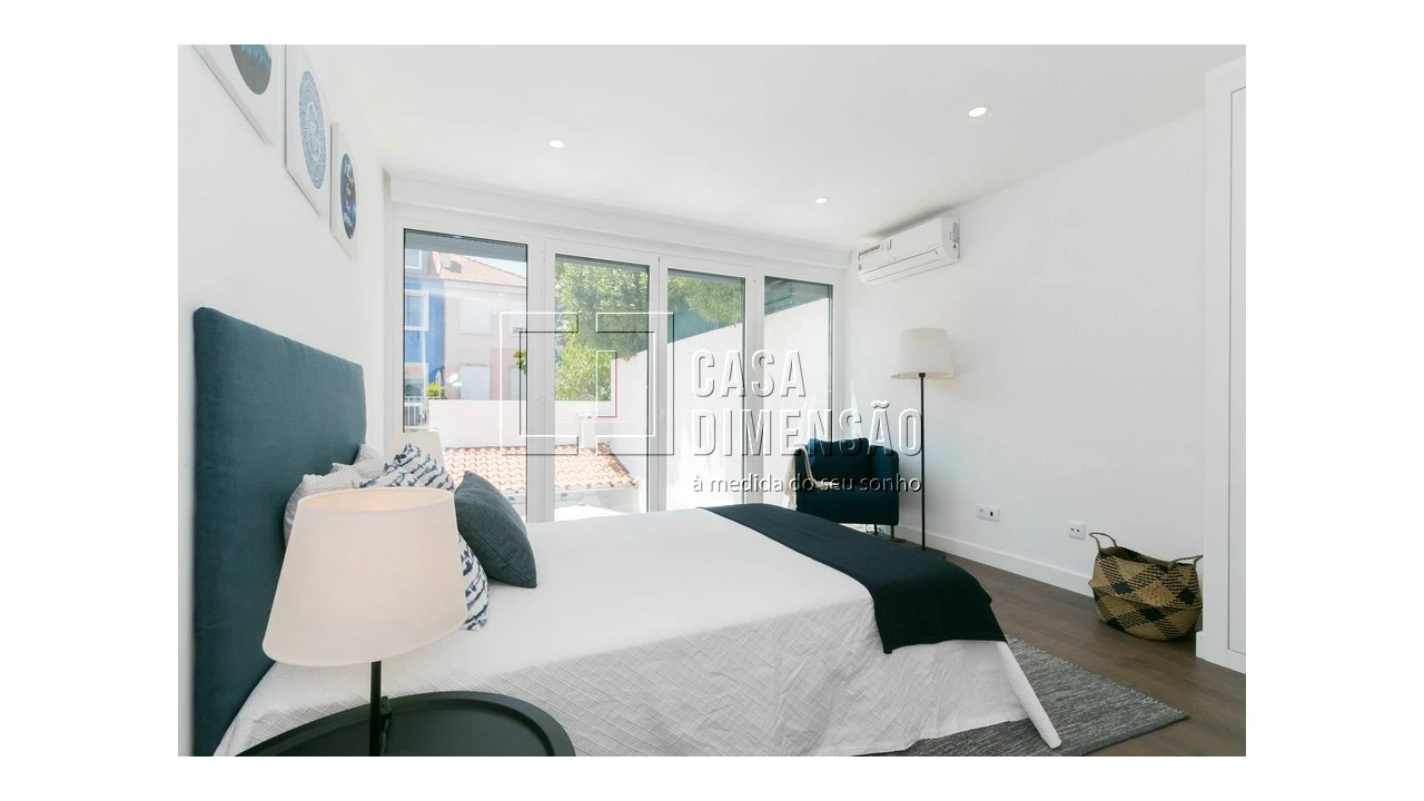 Moradia T4 para Venda em Alvalade Foto 29