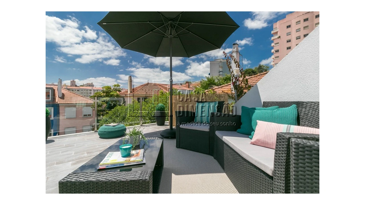 Moradia T4 para Venda em Alvalade Foto 58