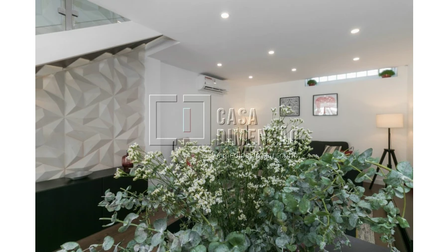 Moradia T4 para Venda em Alvalade Foto 15