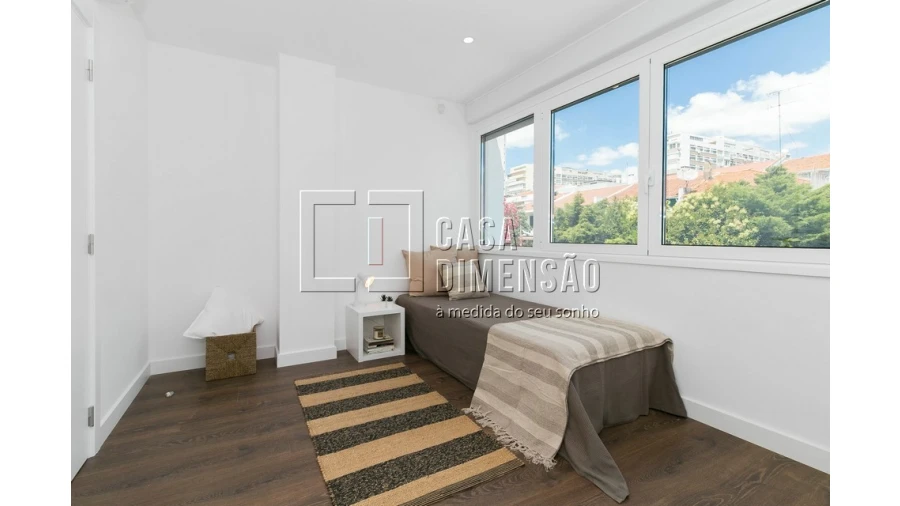 Moradia T4 para Venda em Alvalade Foto 39