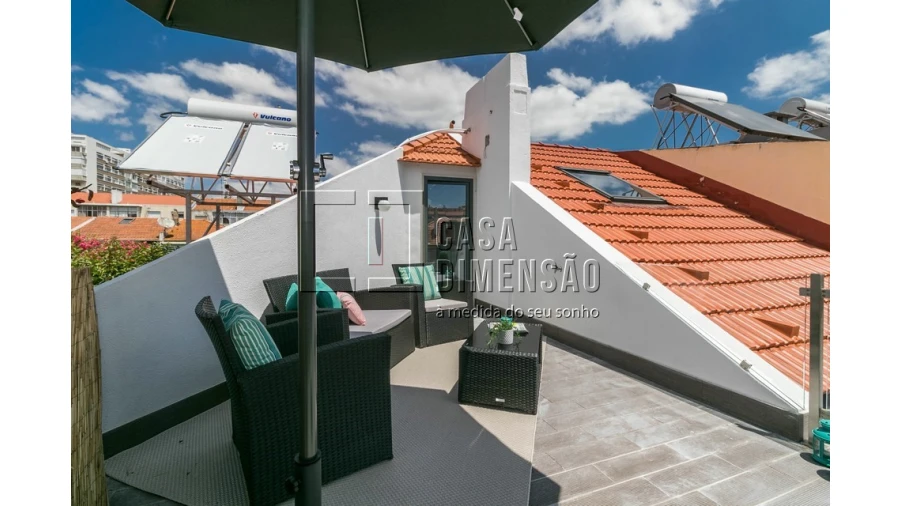 Moradia T4 para Venda em Alvalade Foto 55