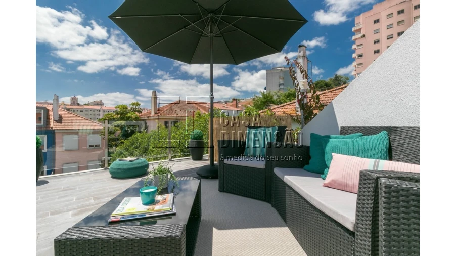 Moradia T4 para Venda em Alvalade Foto 58