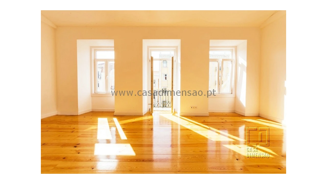 Apartamento T3 para Venda em Avenidas Novas Foto 1