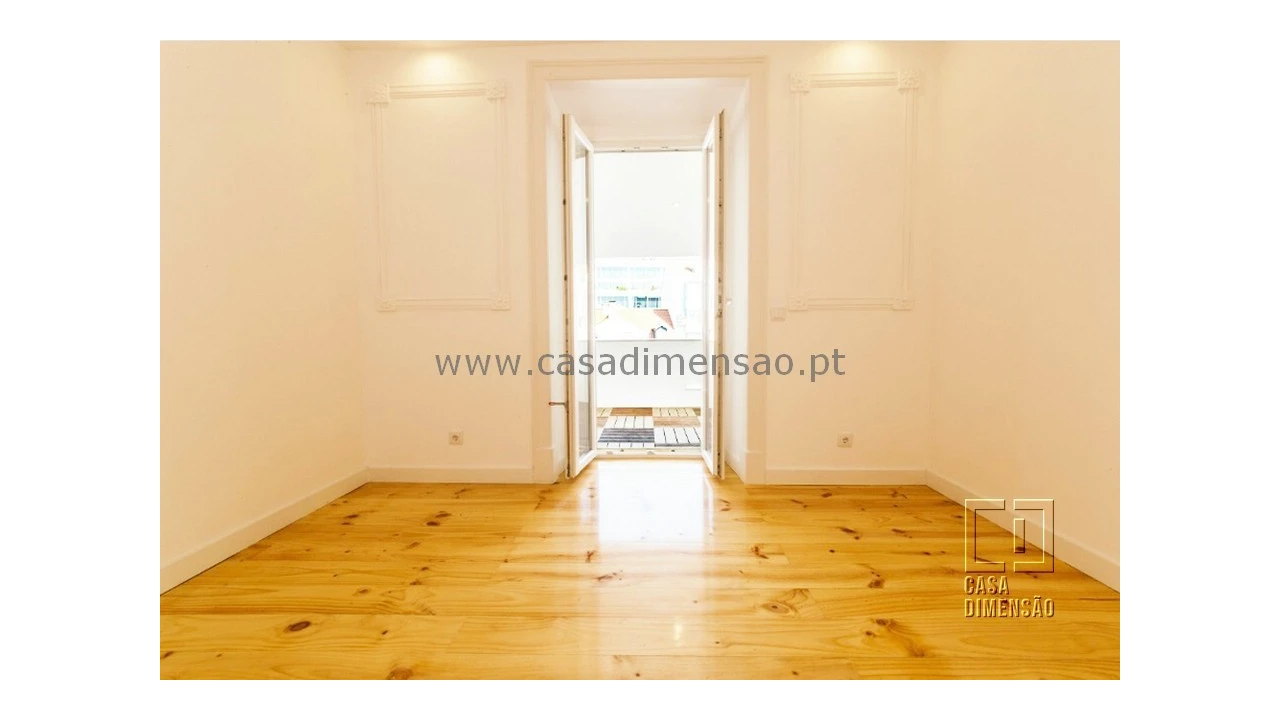 Apartamento T3 para Venda em Avenidas Novas Foto 12