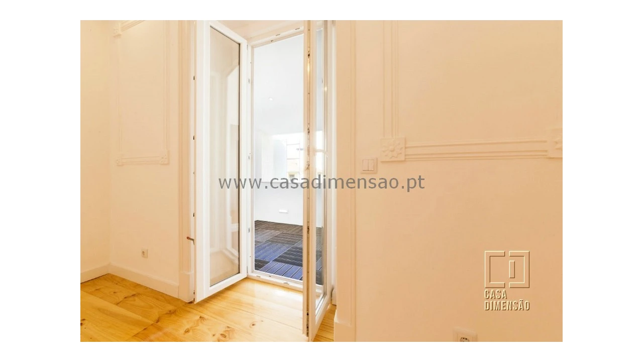 Apartamento T3 para Venda em Avenidas Novas Foto 13