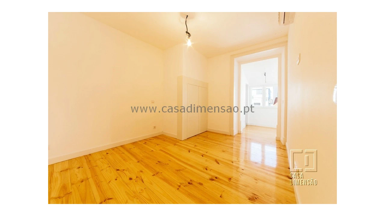 Apartamento T3 para Venda em Avenidas Novas Foto 15