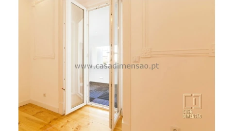 Apartamento T3 para Venda em Avenidas Novas
