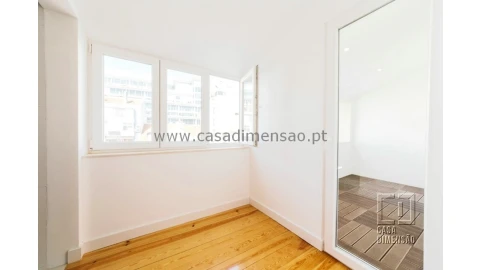 Apartamento T3 para Venda em Avenidas Novas